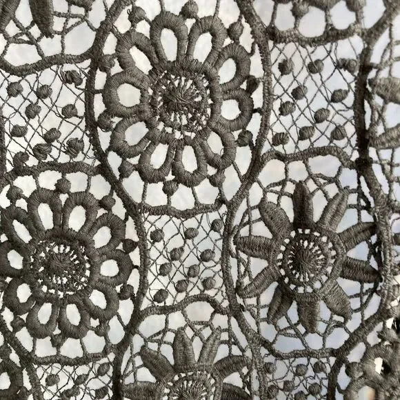 Gretchen Scott Women's Black Dark Floral Lace Fall Tunic Top Size M Boho Goth - Picture 9 of 10